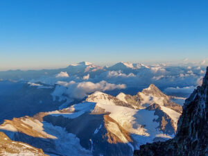 den_eror_zadar_planinar_climber_mount_everest_k2_mont_blanc_beer_craft_paragliding_velebit_Chimborazo_Cotopaxi_aconcagua